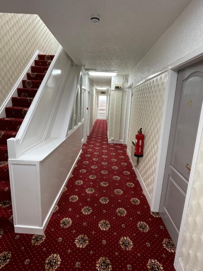 Oyo Queens Hotel, Skegness Kültér fotó