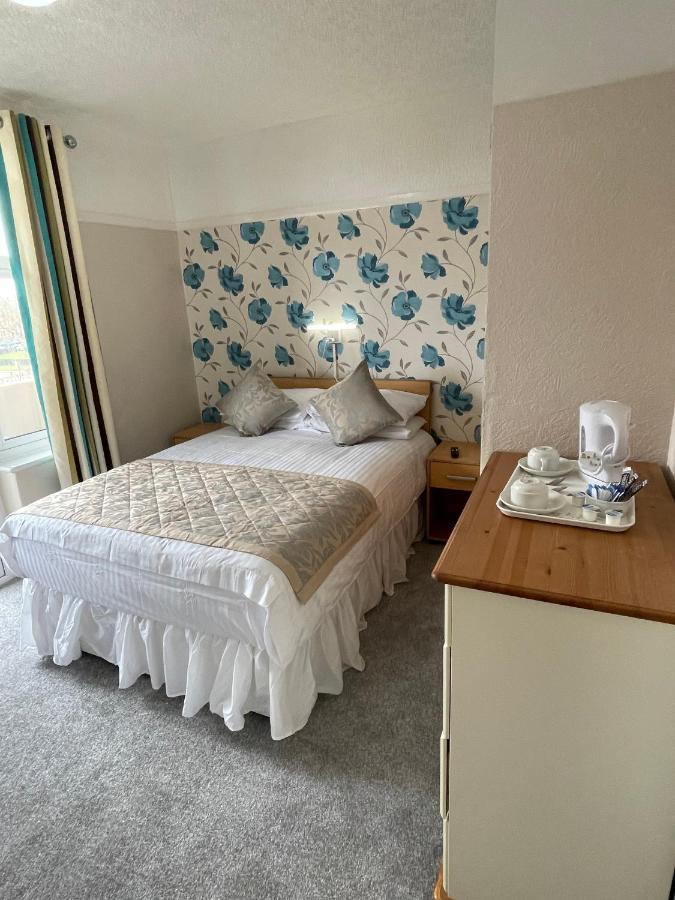 Oyo Queens Hotel, Skegness Kültér fotó