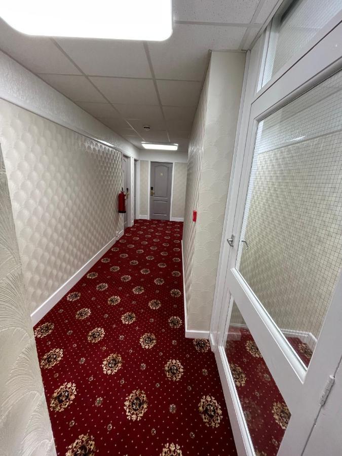 Oyo Queens Hotel, Skegness Kültér fotó