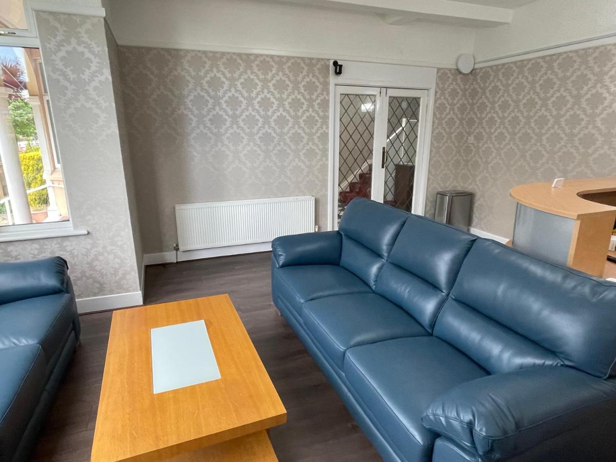 Oyo Queens Hotel, Skegness Kültér fotó
