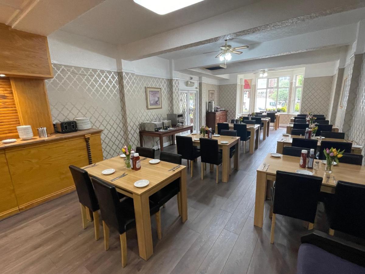 Oyo Queens Hotel, Skegness Kültér fotó